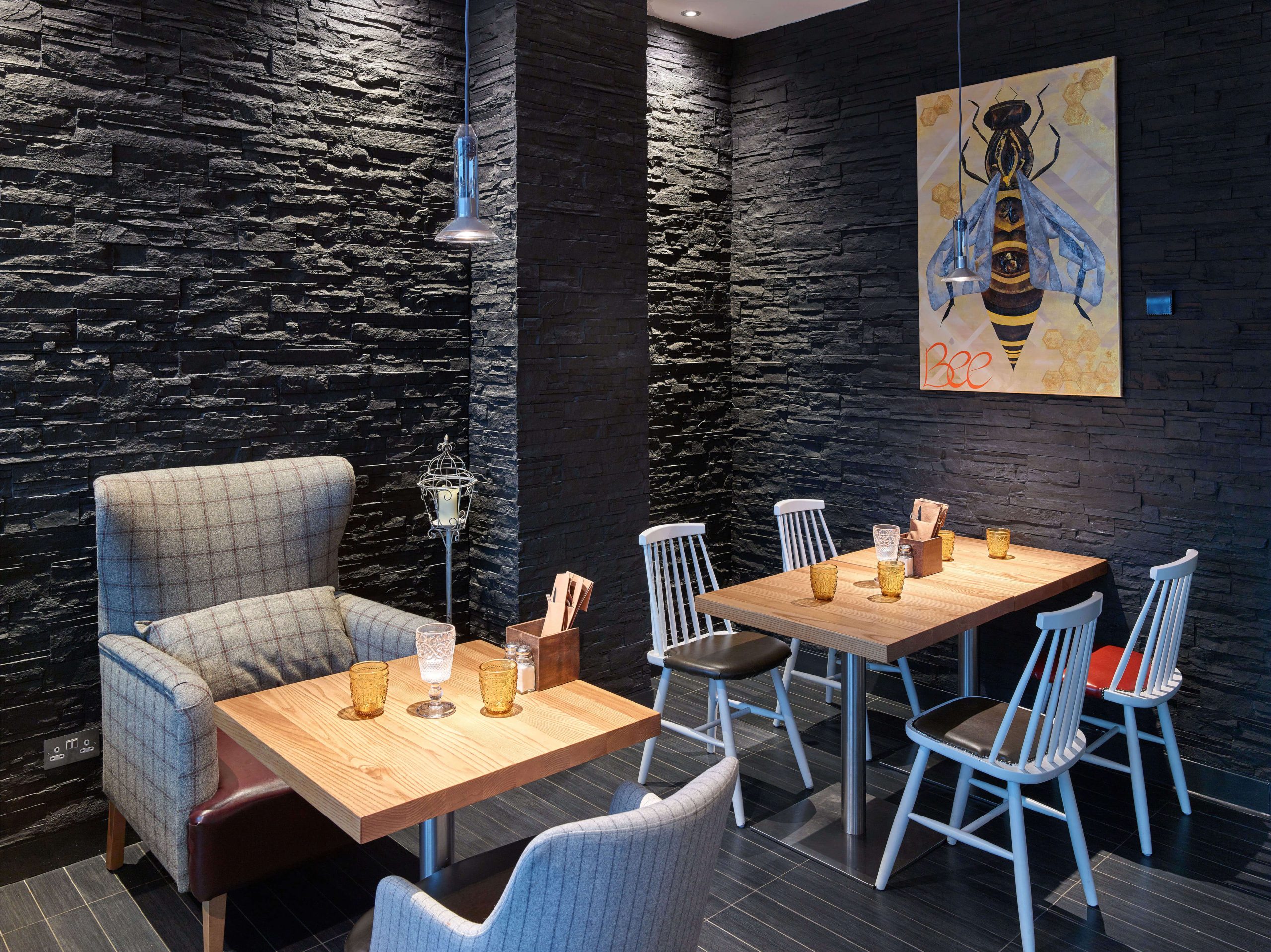 The benefits of Texture Wall Panels vs Natural Stone