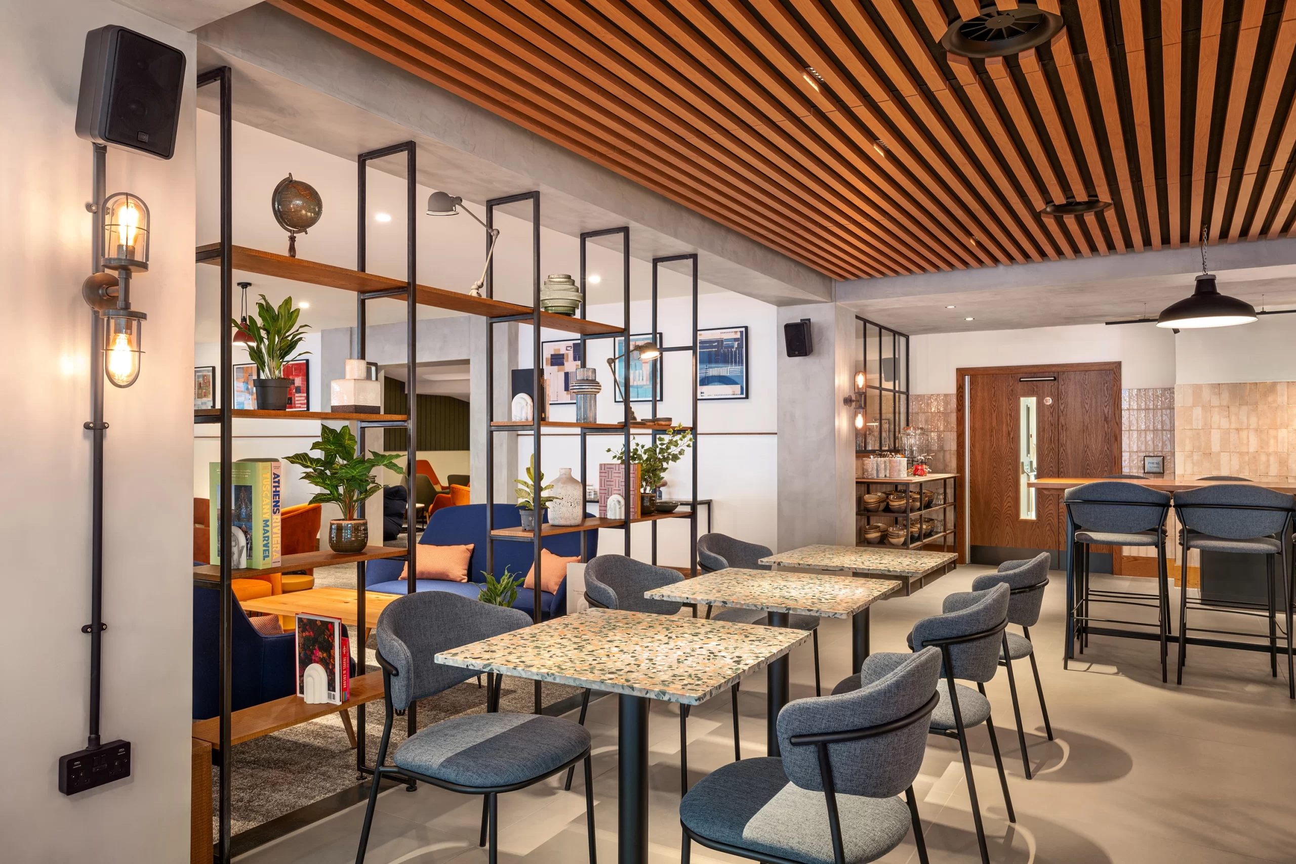 NO1 Lounges at Luton Airport Project by Vtec Groups